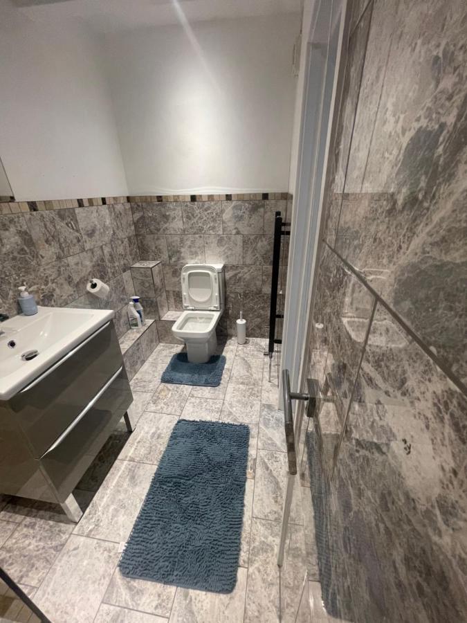 Beautiful En-Suite Bedroom Ipswich Ngoại thất bức ảnh