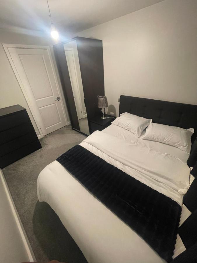 Beautiful En-Suite Bedroom Ipswich Ngoại thất bức ảnh