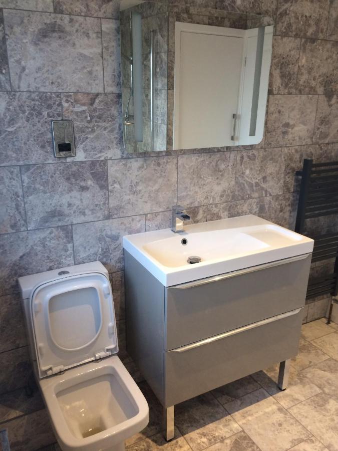 Beautiful En-Suite Bedroom Ipswich Ngoại thất bức ảnh